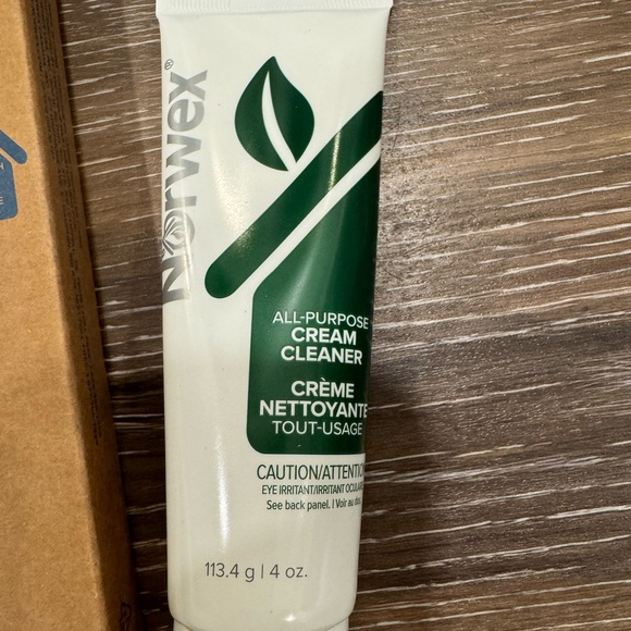 Norwex Other Nwt Norwex All Purpose Cream Cleaner And Utility Brush